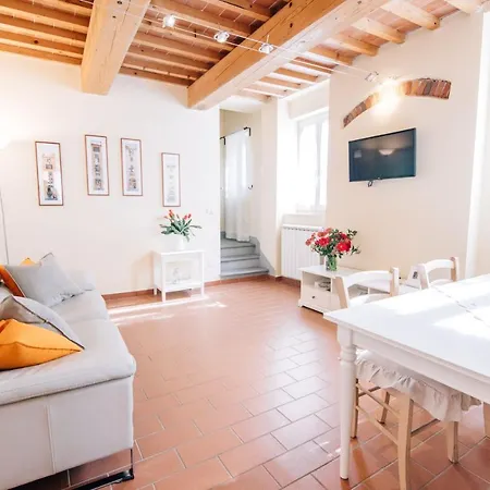 Il Borgo Degli Agrumi * Uzzano