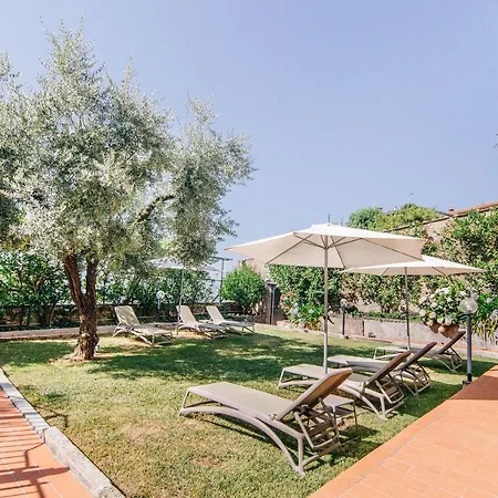 Il Borgo Degli Agrumi