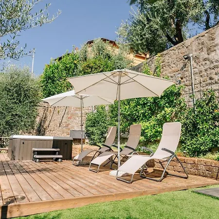 Nyaraló Il Borgo Degli Agrumi *